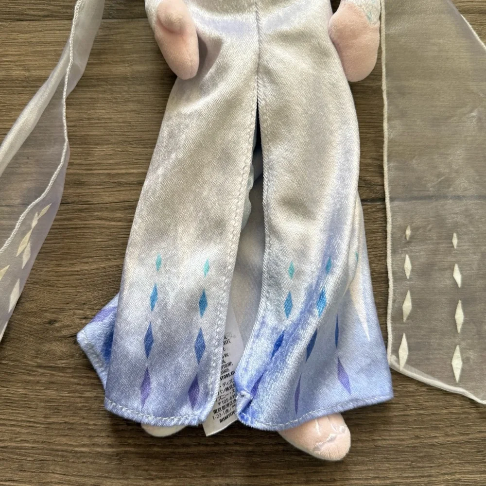 Disney Frozen 2 Elsa The Snow Queen Plush Doll 15